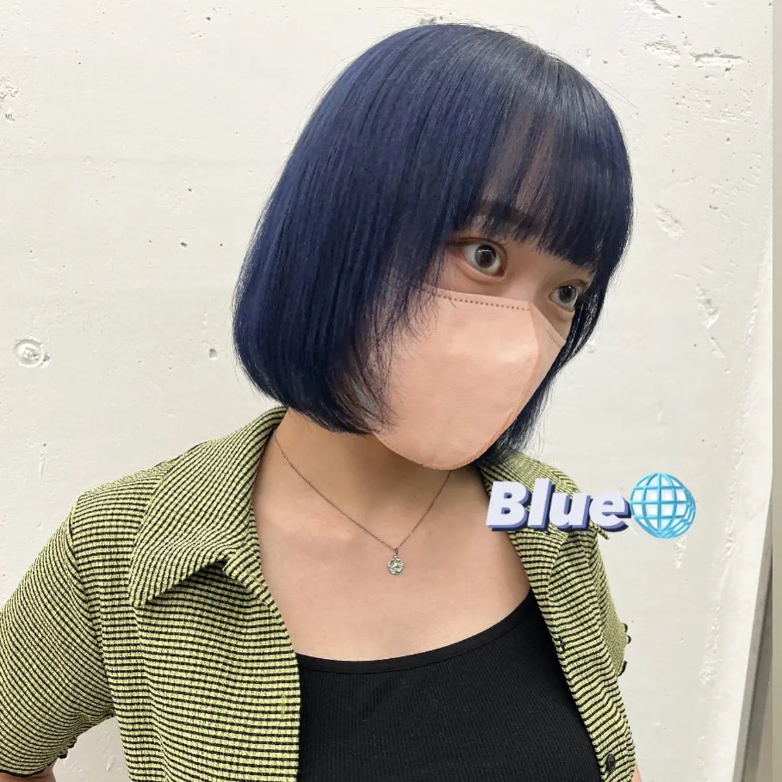 ミディアム カラー 黒髪 ブリーチ ブルーカラー ブルーブラック 🫧‪Ameri🫧 Emma ecoleのヘアスタイル