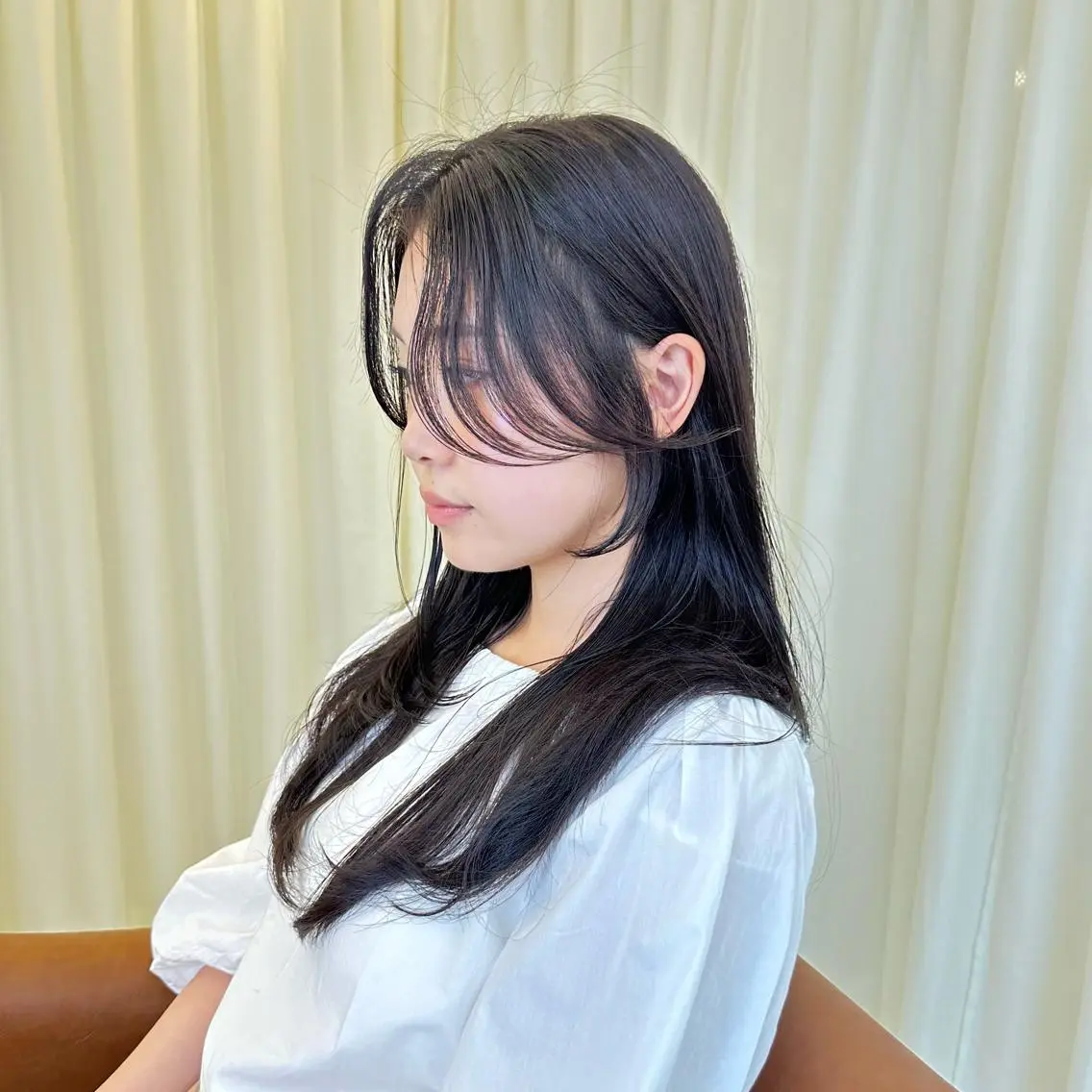 セミロング カット ヘアカラー トリートメント 🌹ハッシュカット、 レイヤー韓国ヘア🌹のヘアスタイル