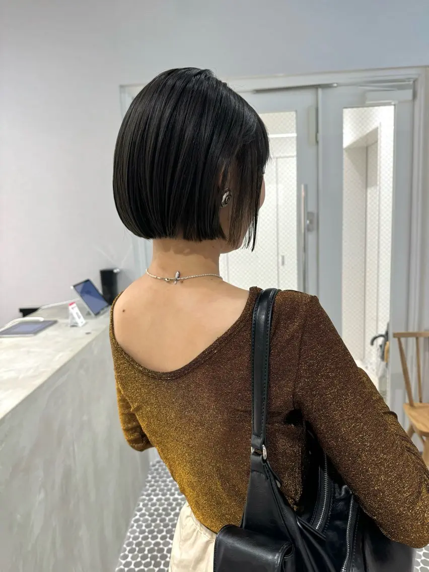 ショート ボブ 透明感カラー✴︎ SAYAKAのヘアスタイル