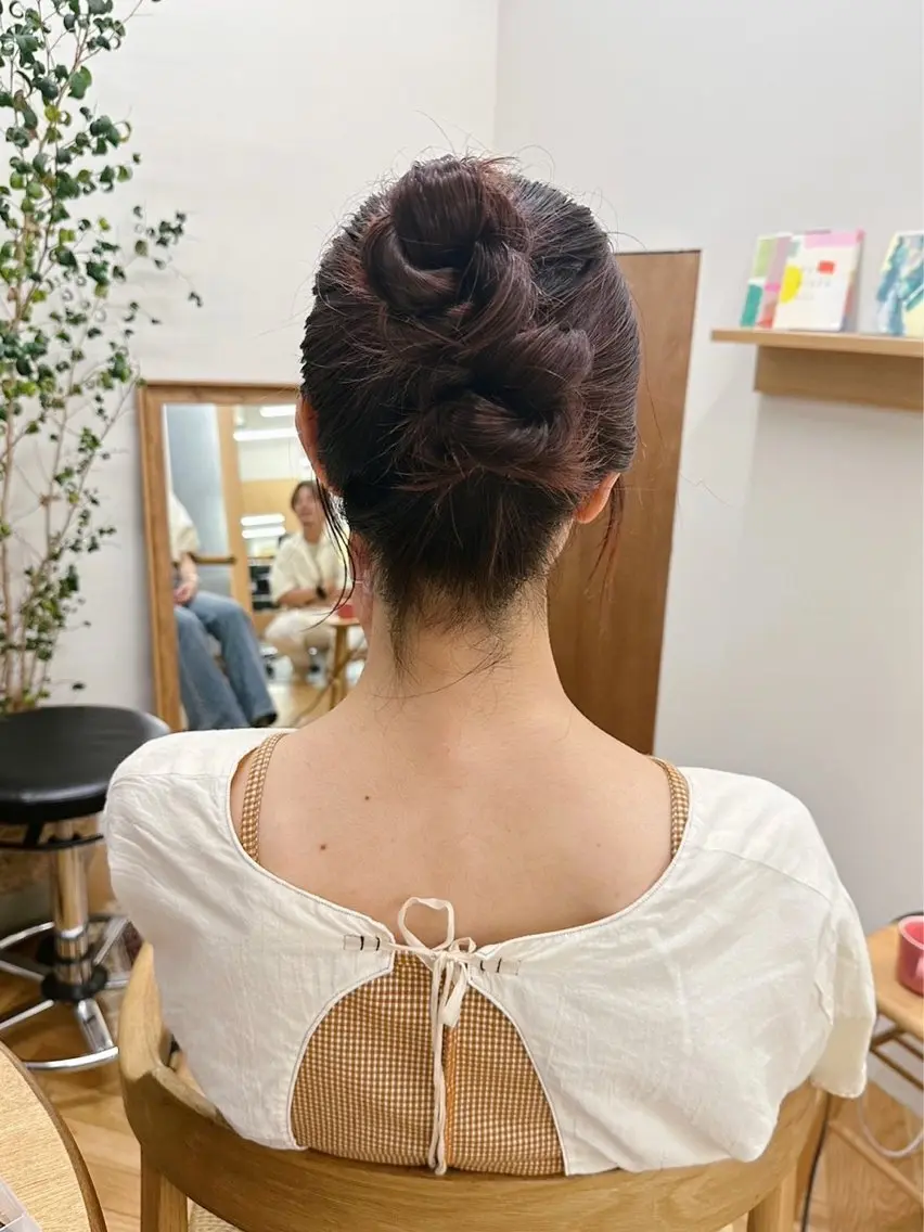 ヘアアレンジ ヘアセット 西山 紗耶香🪽 透明感カラー/ボブのヘアスタイル