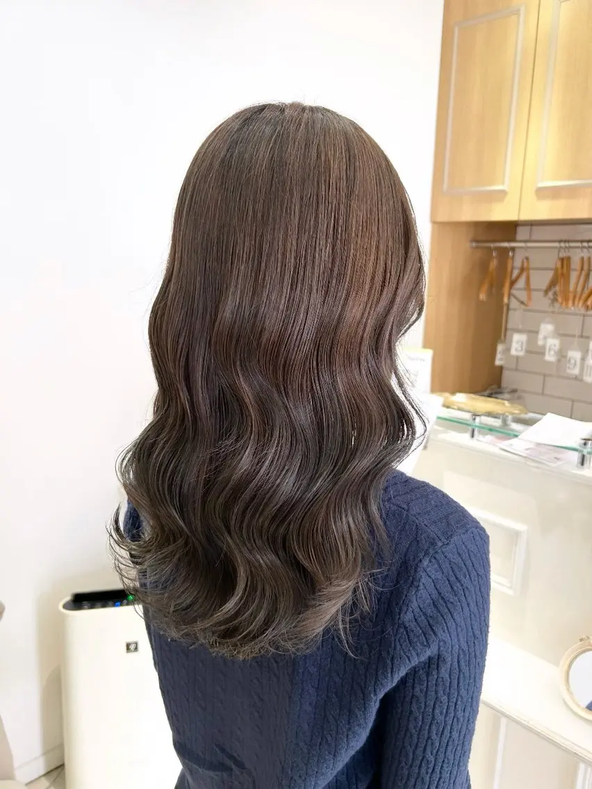 【˗ˏˋ🦋5月限定クーポン🦋ˎˊ˗】似合わせカット+透明感カラー+1stepダメージケアトリートメントの写真