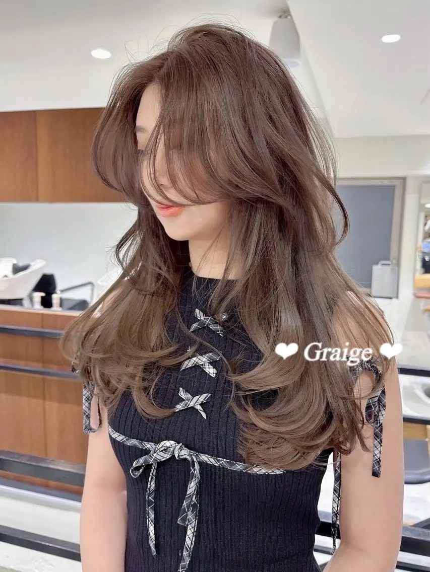 ロング カラー ヘアカラー トリートメント 大塚 加奈恵のヘアスタイル