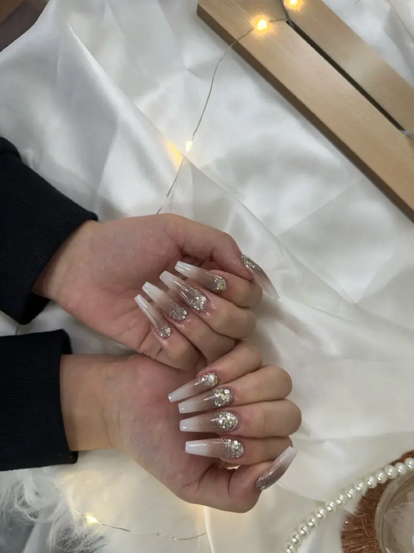 ネイル Nailsalon SKiのネイルデザイン