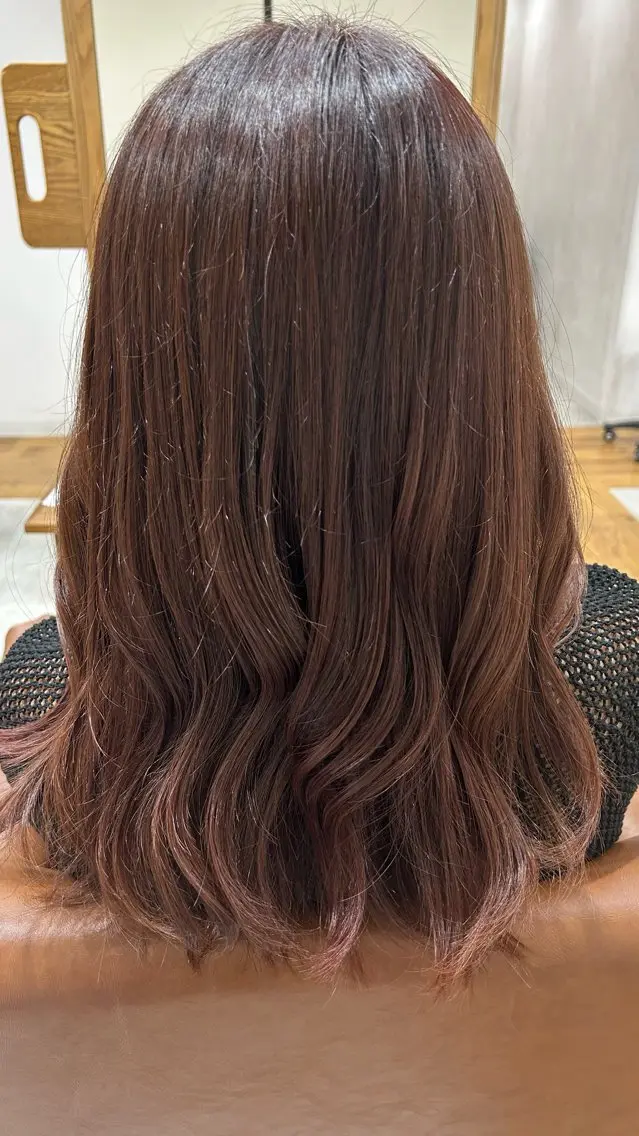 セミロング カラー ラベンダーカラー ラベンダーピンク ピンクカラー 町田 未希のヘアスタイル