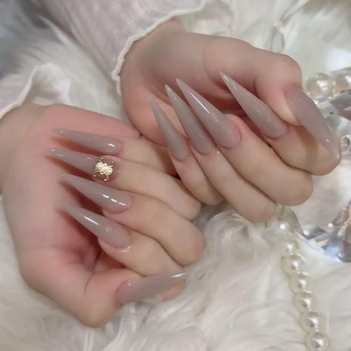 ネイル ハンドネイル Luna Gladeのネイルデザイン