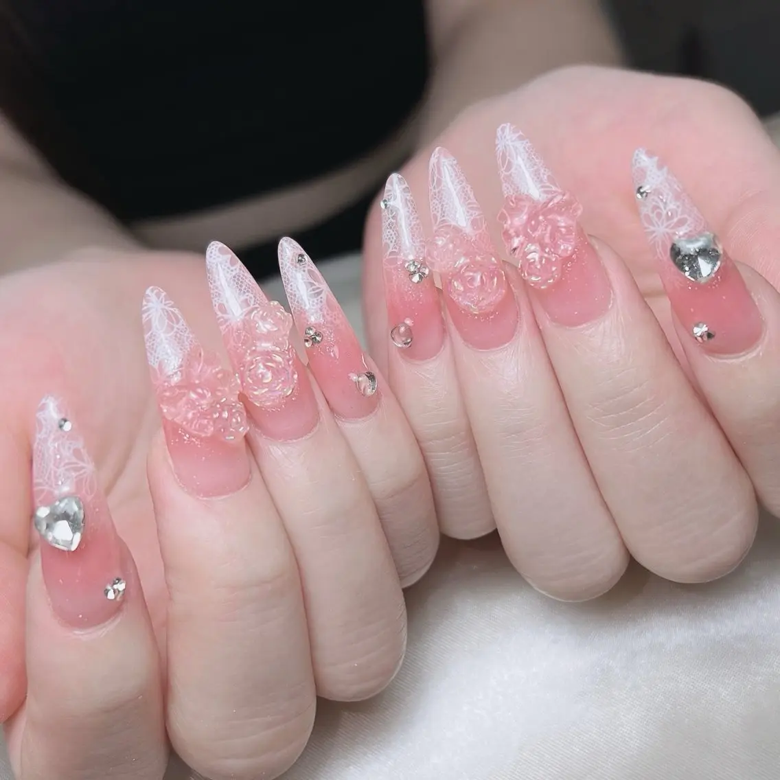ネイル オーロラネイル ボルドー ブラウン 氷ネイル・うるうるネイル キラキラネイル ハンドネイル Sora  Nail 長さ出し専門店のネイルデザイン