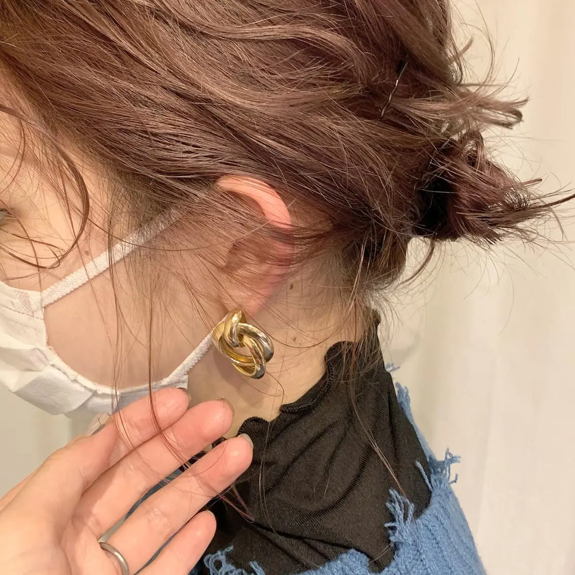 ミディアム カラー ヘアアレンジ ヘアカラー 本間 結衣のヘアスタイル