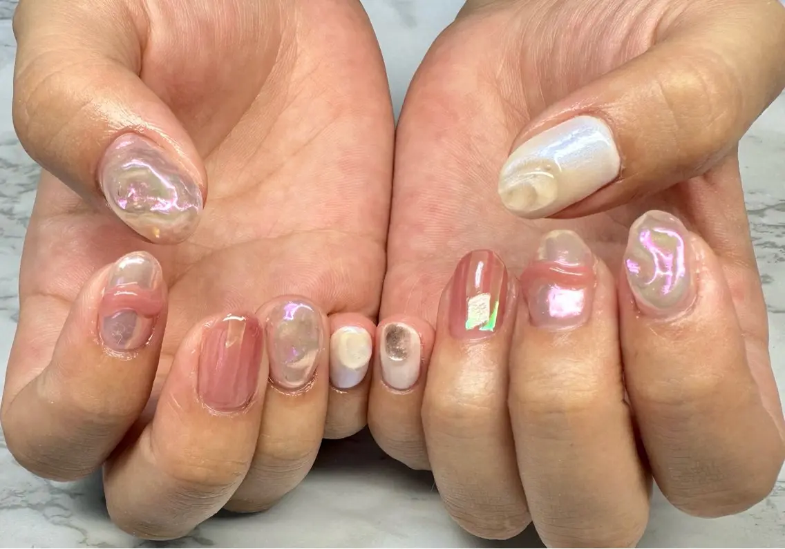 ネイル オーロラネイル ニュアンスネイル 夏ネイル ハンドネイル Mai’s nailのネイルデザイン