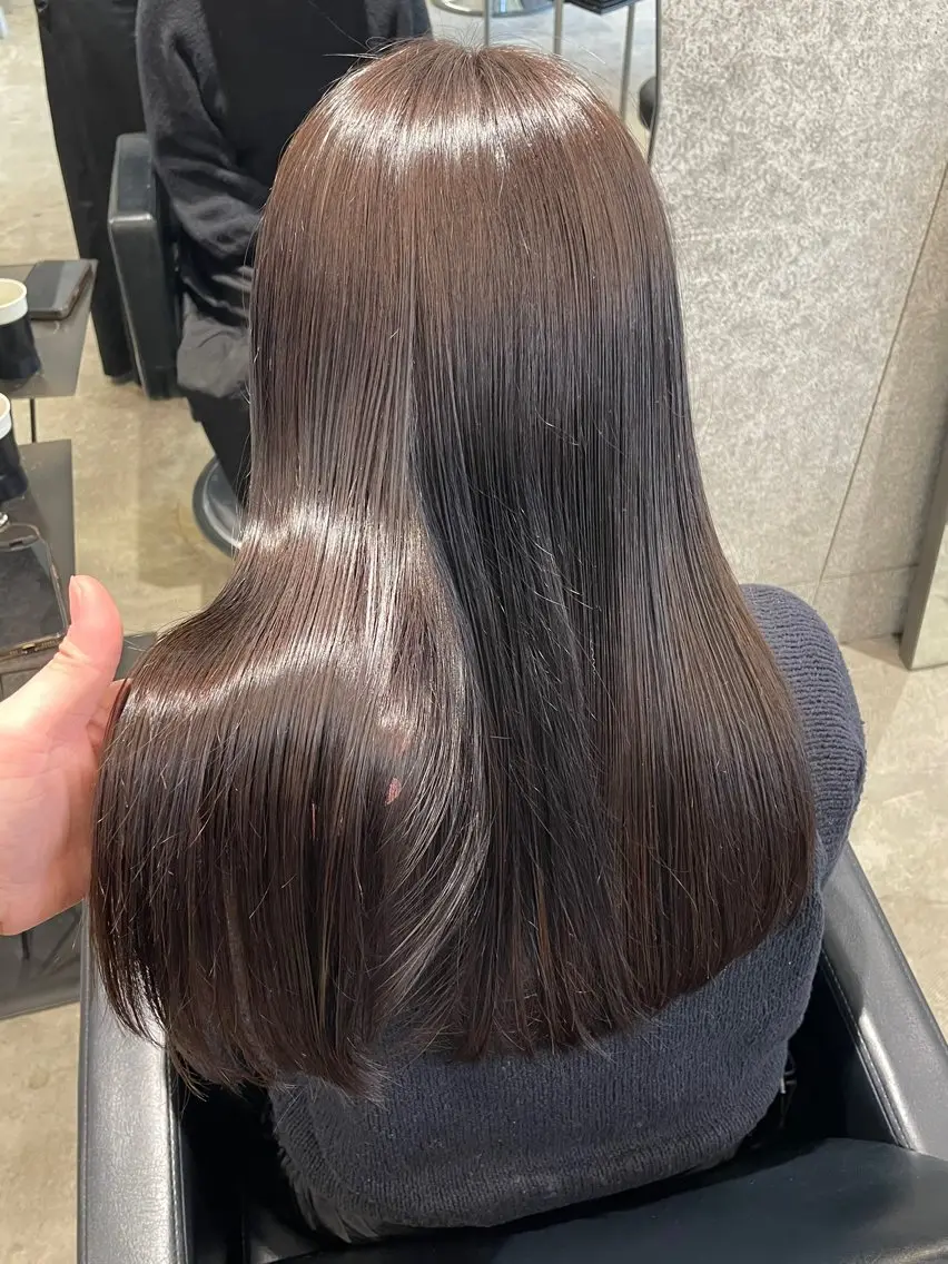 ロング トリートメント STUD YUKIのヘアスタイル