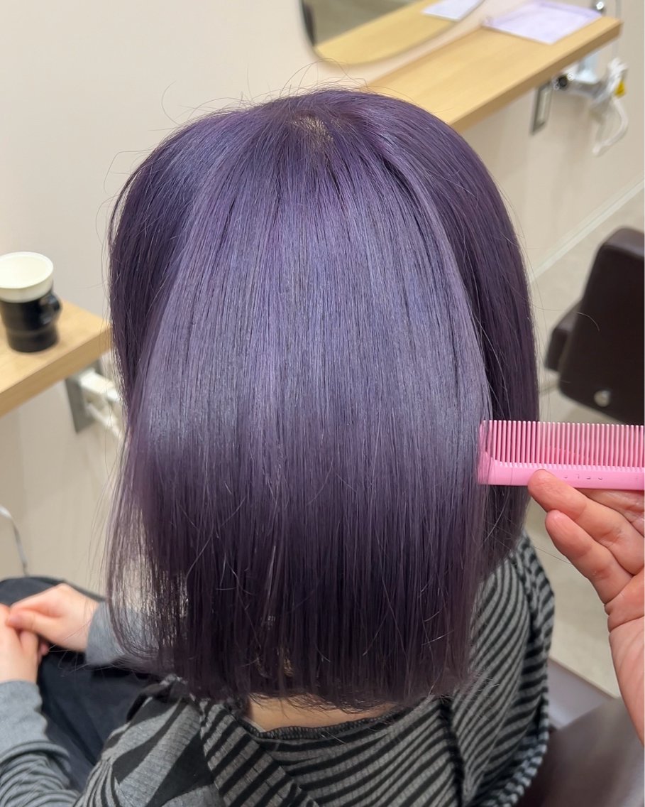 ショート カラー ラベンダーカラー ヘアカラー トリートメント ブリーチ/レイヤー カット/ERI🐰のヘアスタイル