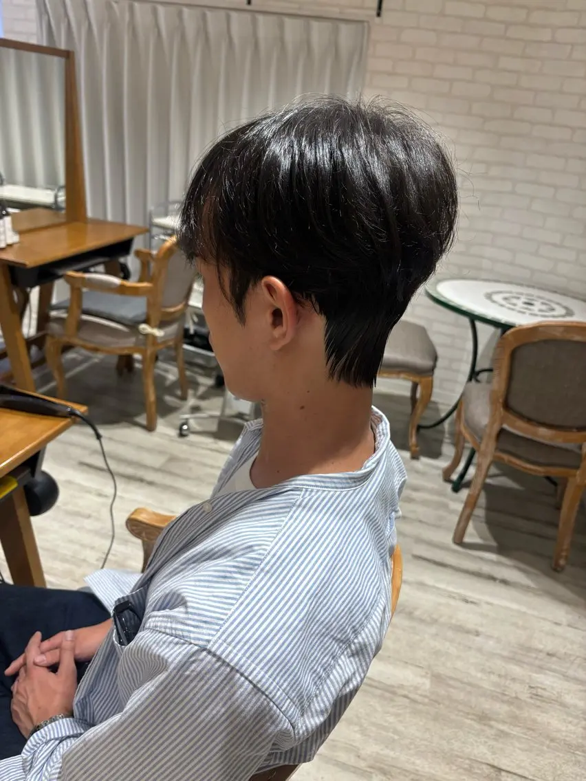 ショート パーマ メンズ ダウンパーマ メンズパーマ カット パーマ レイヤー/透明感 HIRARIのヘアスタイル