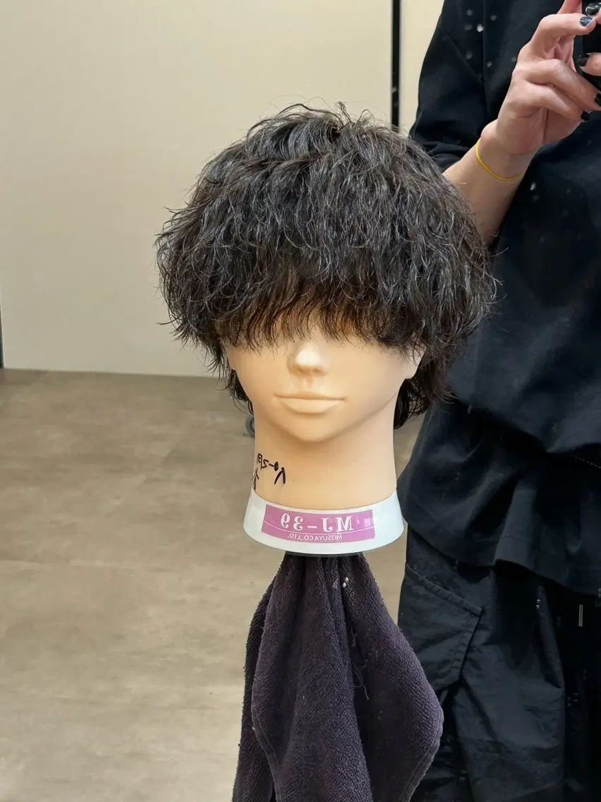 メンズ 波巻きパーマ メンズウルフカット ウルフカット アユム/ウルフ特化 /BLEACHi高崎のヘアスタイル