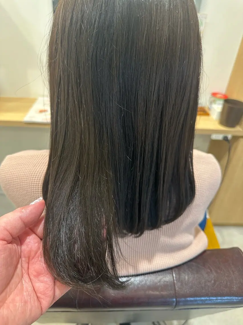ミディアム カラー ベージュカラー グレージュ Truth上谷綾子/ 名古屋市北区/黒川駅のヘアスタイル