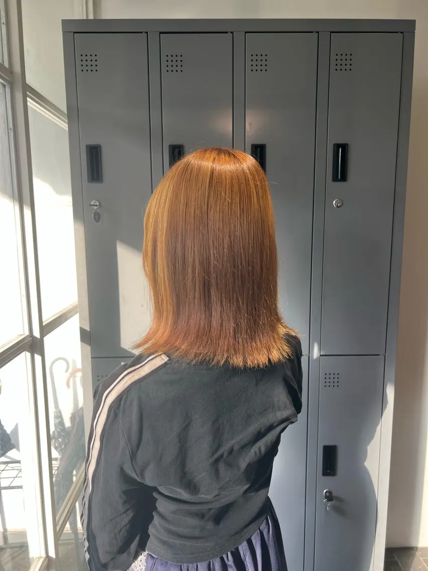 ミディアム ヘアカラー トリートメント ワタナベ モカ🦢ダブルカラーのヘアスタイル