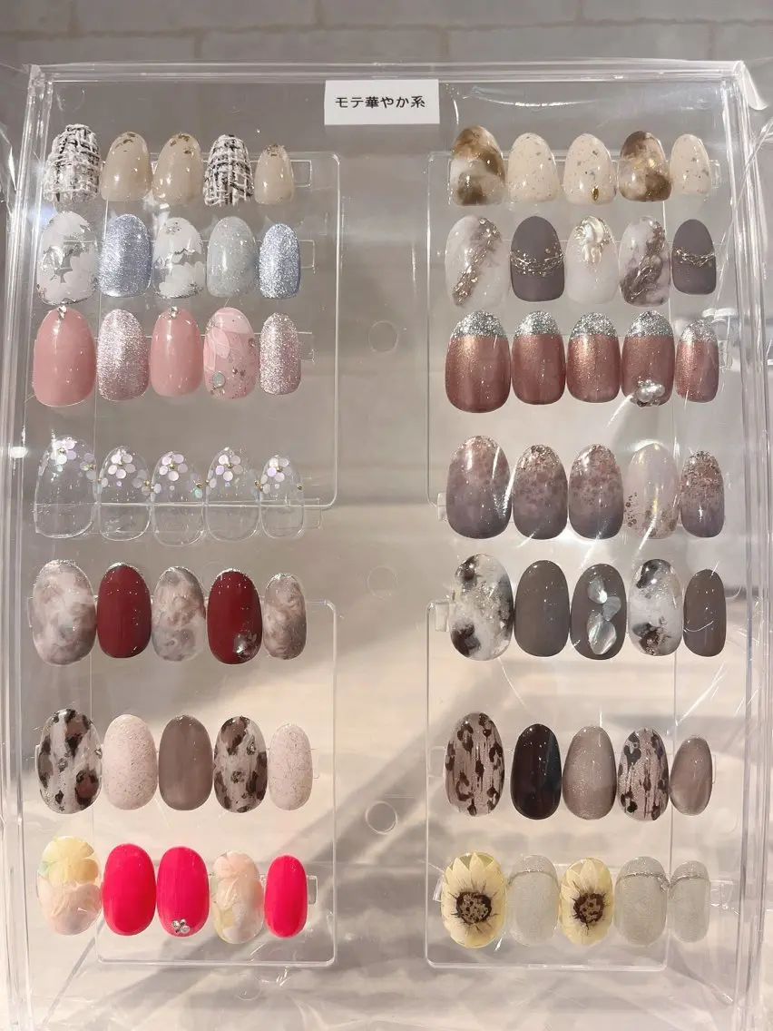 ネイル H. MAKIのネイルデザイン