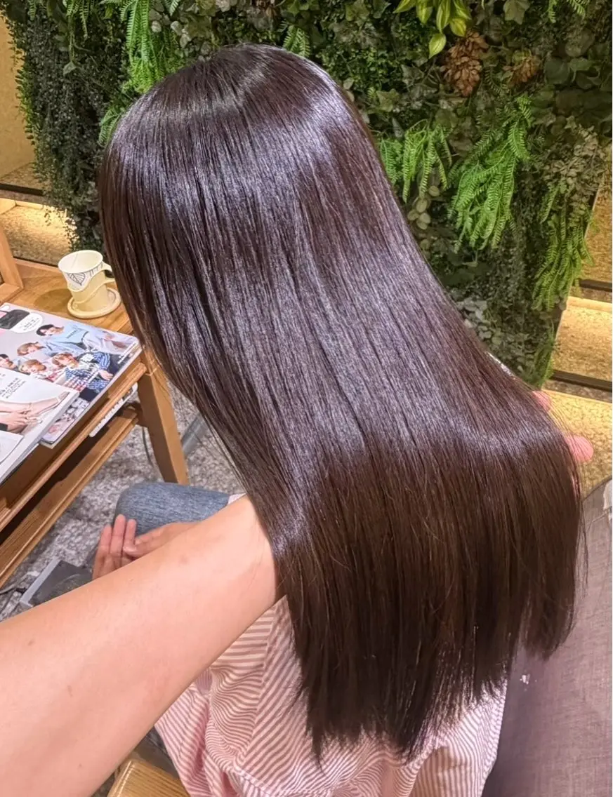 カラー 🩵🫧mei mei 🫧🩵のヘアスタイル