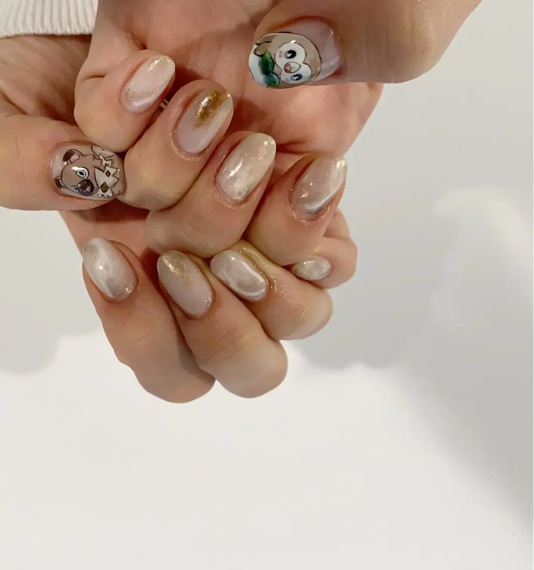ショート カラー ネイル Nailsalon Calmeのネイルデザイン