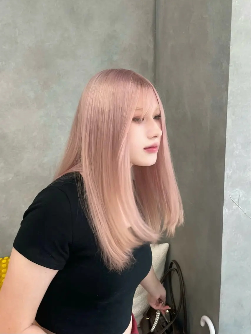 ロング ヘアカラー BELO OSAKA カエデのヘアスタイル