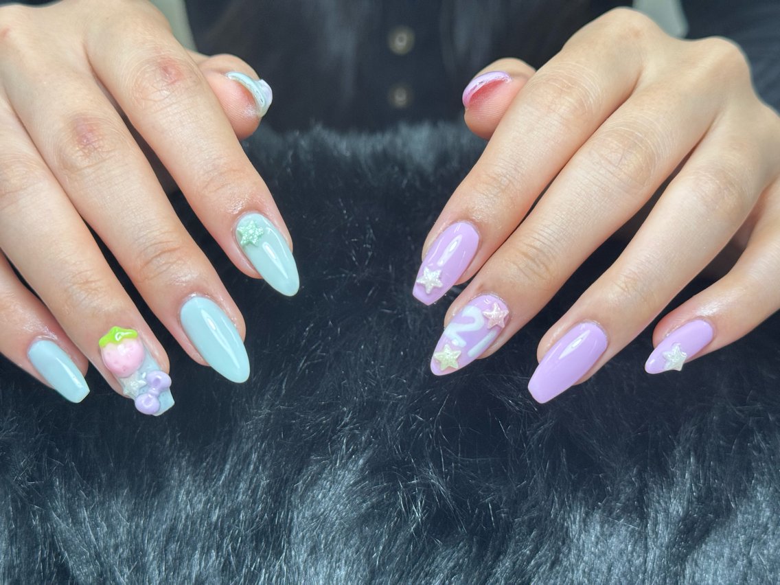 ネイル ブラウン フレンチネイル 韓国ネイル マグネットネイル ニュアンスネイル ハンドネイル ハンドケア Hara Nail 【持ち込みOK】のネイルデザイン