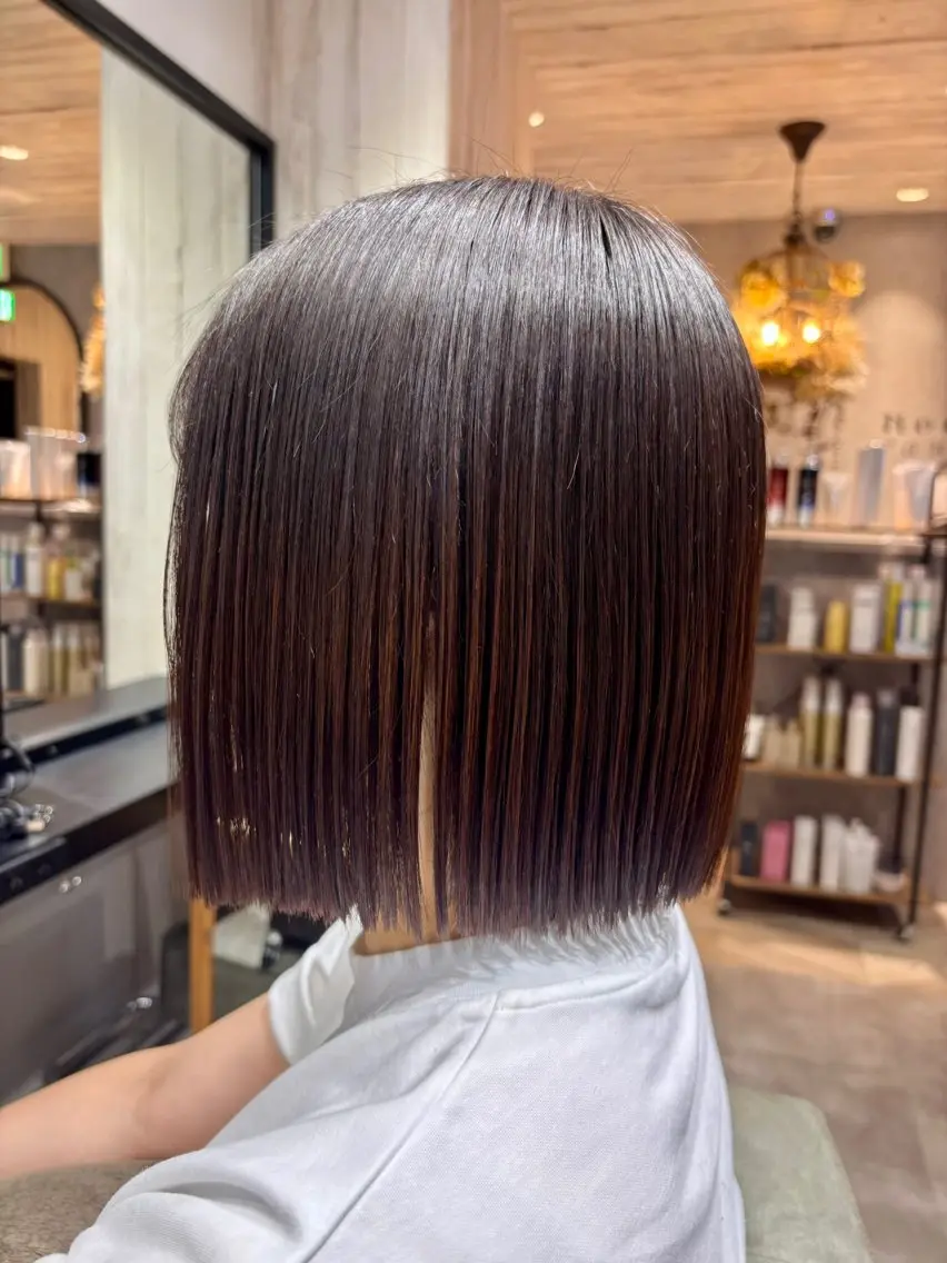ショート 切りっぱなしボブ ボブ 縮毛矯正 ✨似合わせボブ✨ 縮毛矯正のヘアスタイル