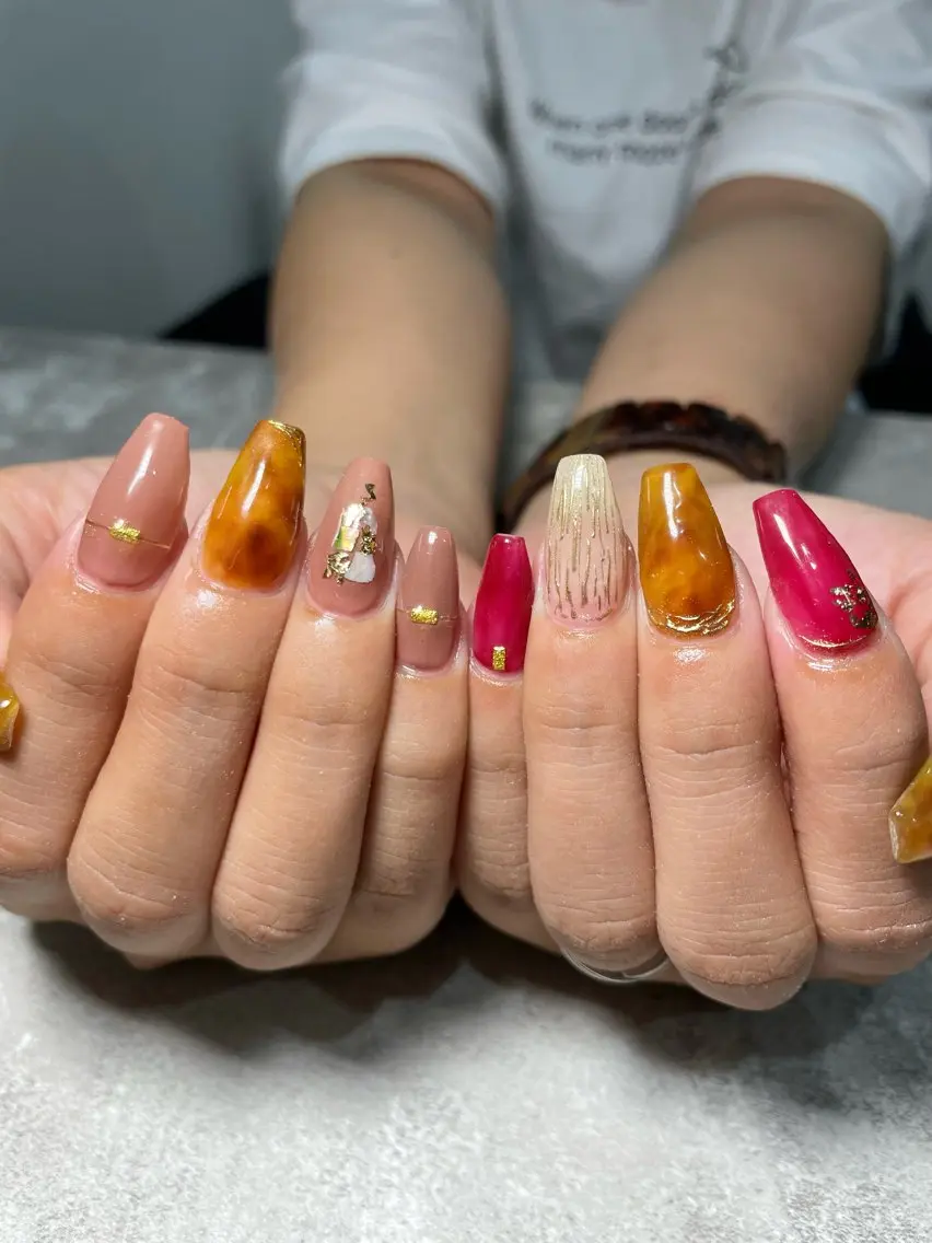 ネイル 持ち込み ハンドネイル Raviliss ♡のネイルデザイン
