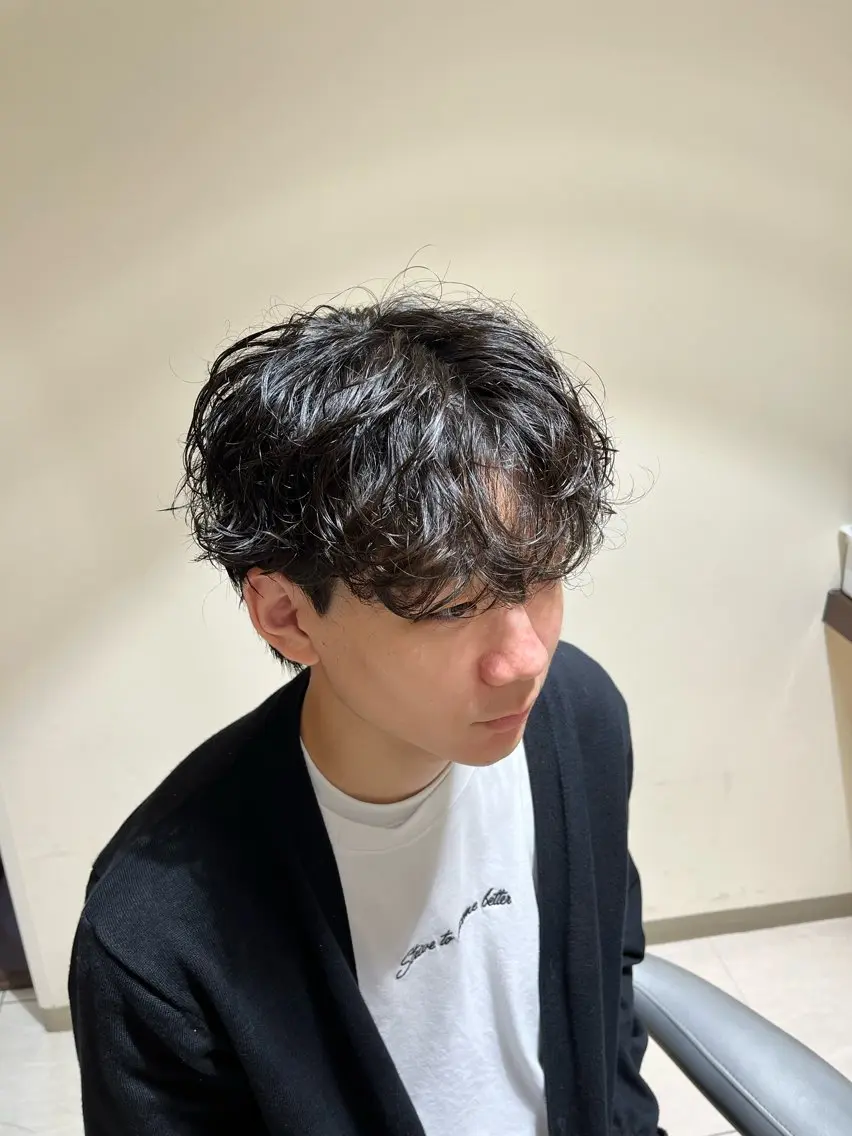 ショート パーマ メンズ メンズ韓国風 韓国マッシュ マッシュウルフ マッシュ メンズパーマ 🧊メンズ特化🧊 高木航希のヘアスタイル