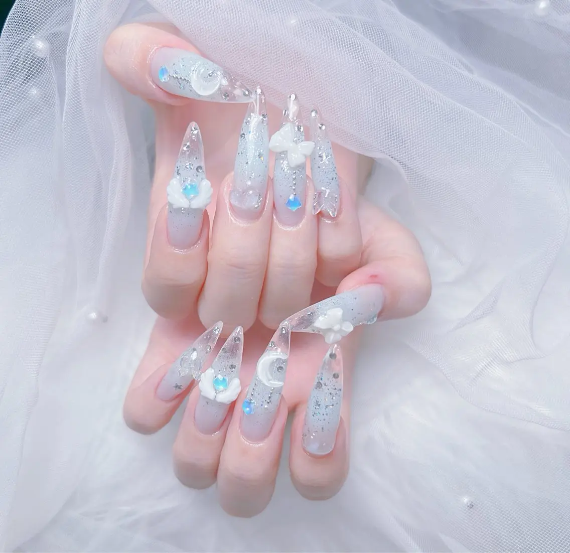 ネイル アートネイル オーロラネイル チークネイル 長さ出し フットネイル Miya _nailのネイルデザイン
