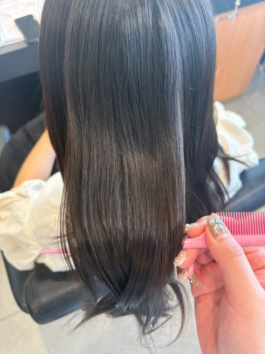 セミロング トリートメント ケア特化美容師 MITSUKIのヘアスタイル