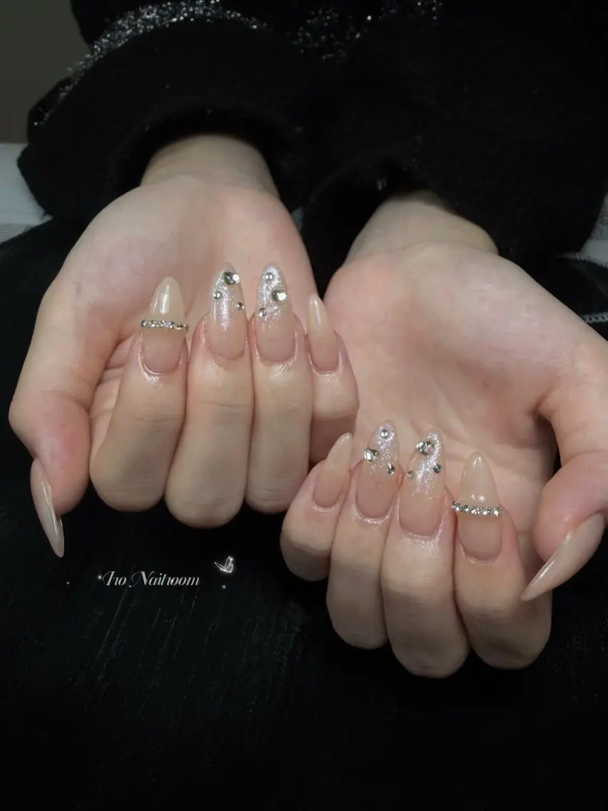 ネイル ハンドネイル IRO Nail Studioのネイルデザイン