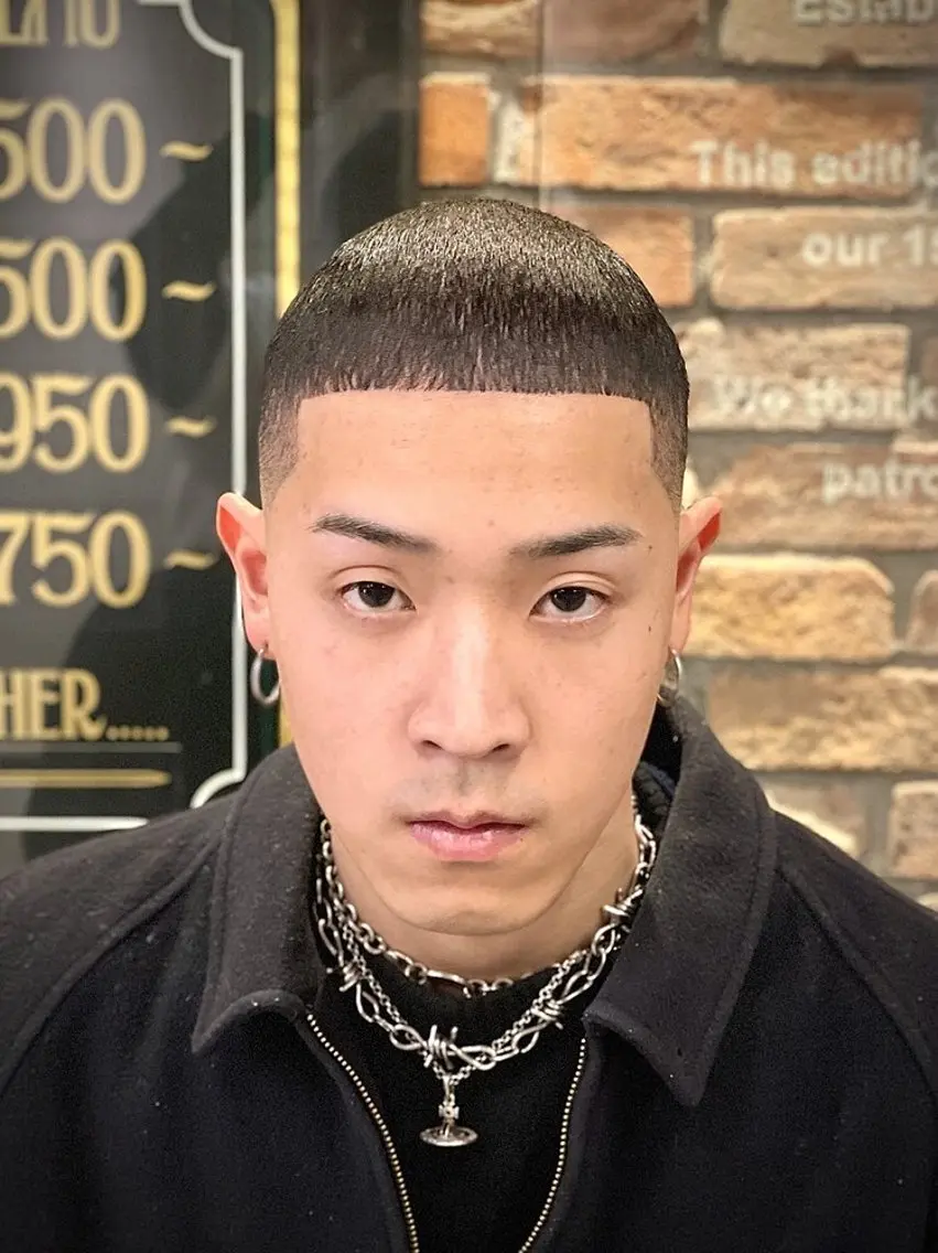 【10代、20代限定】イージーパーマ×スキンフェードの写真