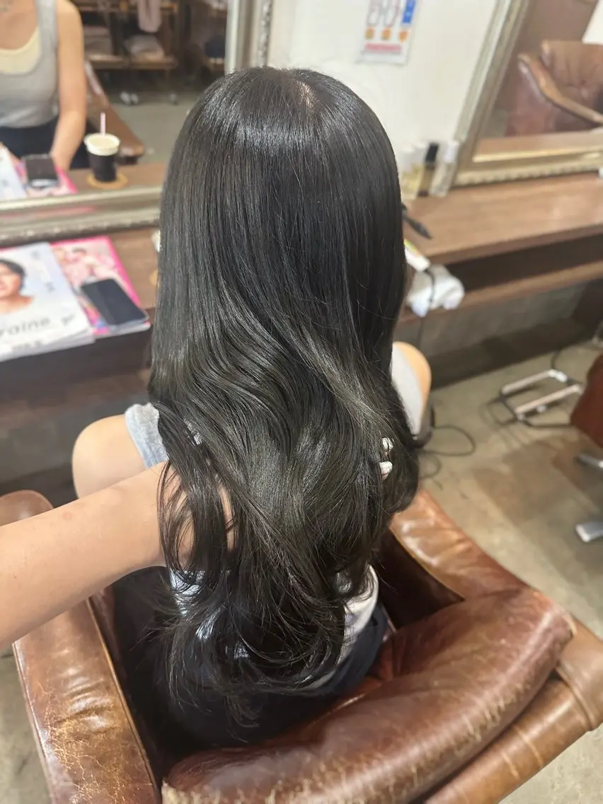 ロング カラー グレージュ カット ヘアカラー ✨艶カラー/韓国ヘア ✨momoriのヘアスタイル