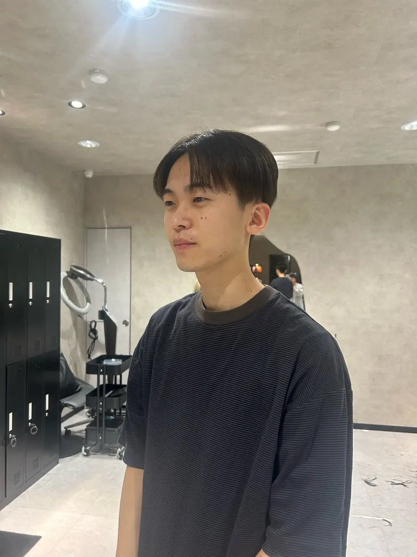 ショート メンズ センターパート カット 《.Xian》リク/ 艶カラー✨カット✂️のヘアスタイル