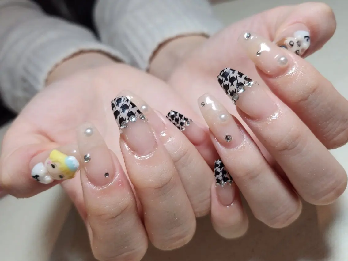 ネイル ハンドネイル 💜bora .のネイルデザイン