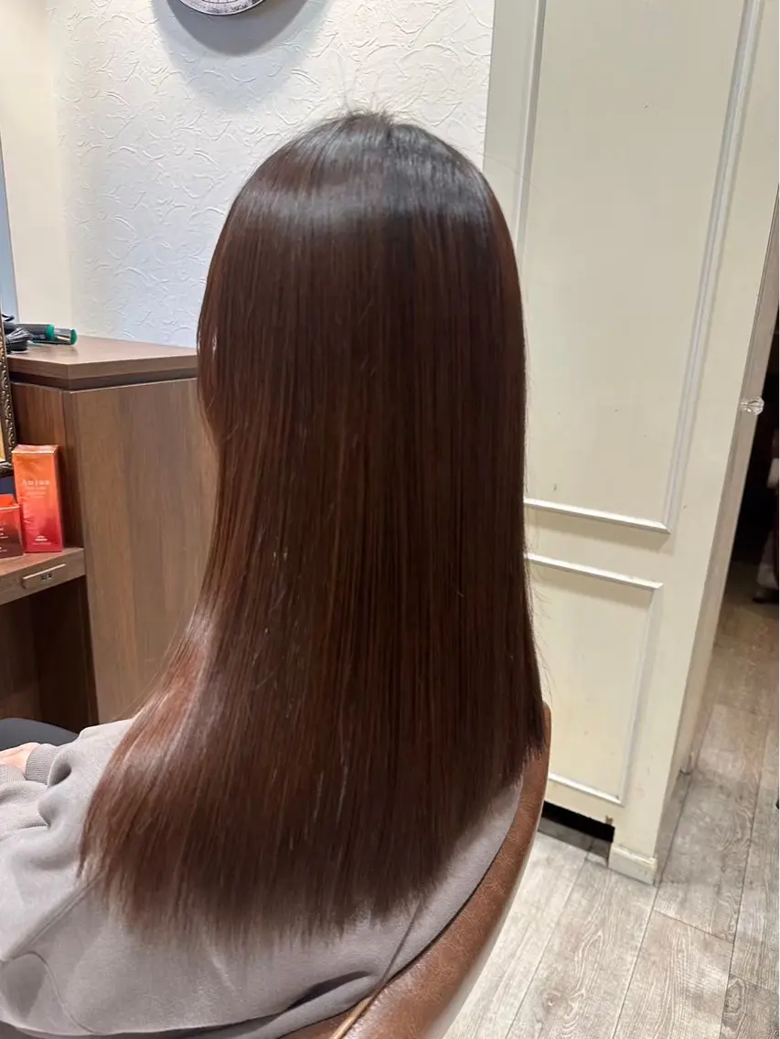 セミロング 縮毛矯正 🫧ナチュラル矯正 /カラー🫧あやりのヘアスタイル