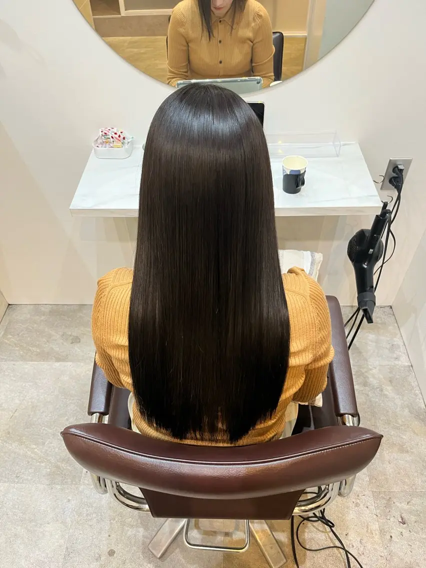 ロング カラー カット ヘアカラー トリートメント 【髪質改善 艶髪】 布川 莉穂のヘアスタイル