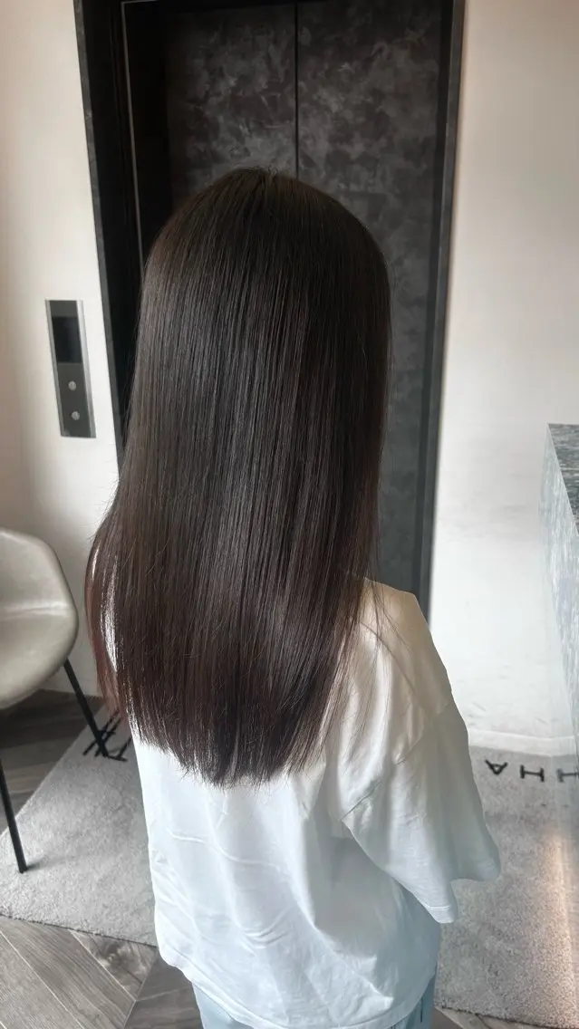 ロング 髪質改善 トリートメント 小向 音緒のヘアスタイル