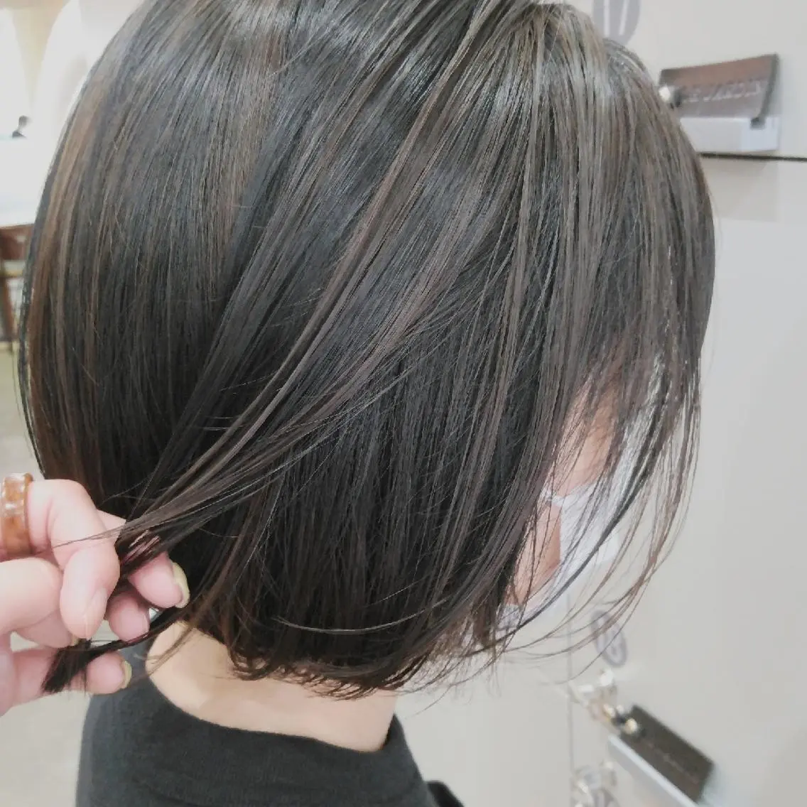 カラー ショート たき  あいみのヘアスタイル