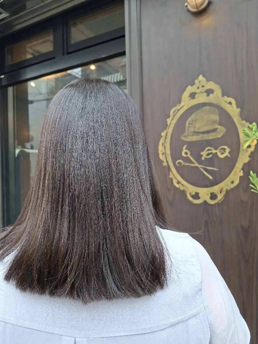 セミロング 縮毛矯正 縮毛矯正 名前のない美容室 mikiのヘアスタイル