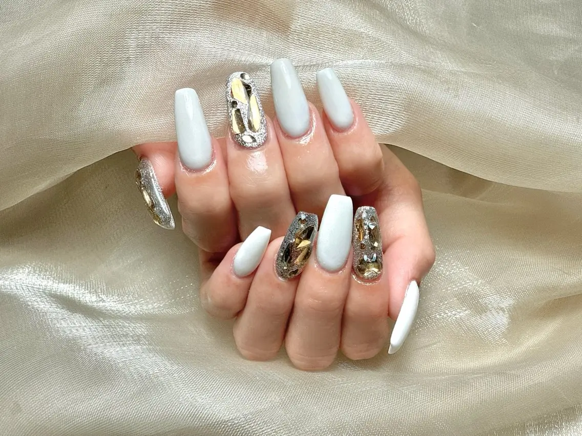 ネイル 持ち込み ハンドネイル ハンドケア L. Nailのネイルデザイン