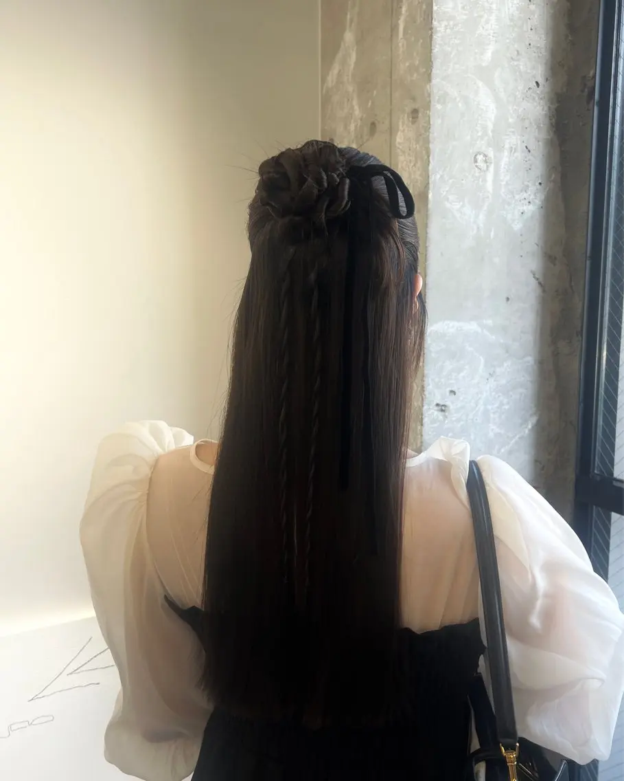 ヘアアレンジ ヘアセット 【NEWI】韓国ヘア 🇰🇷Honokaのヘアスタイル