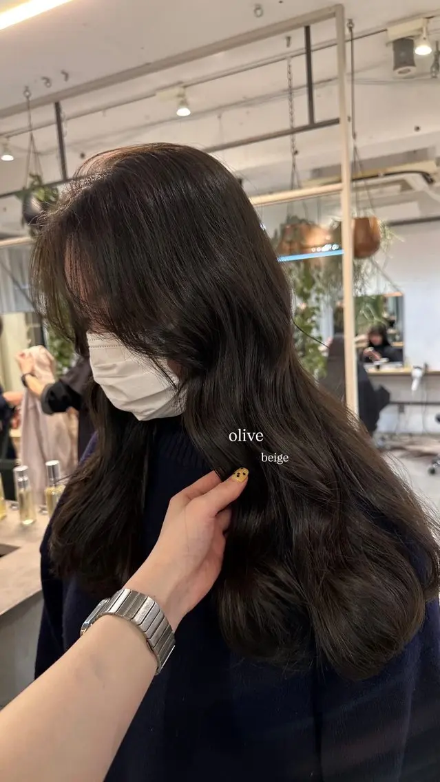 ロング カラー naturalカラー / Rukaのヘアスタイル