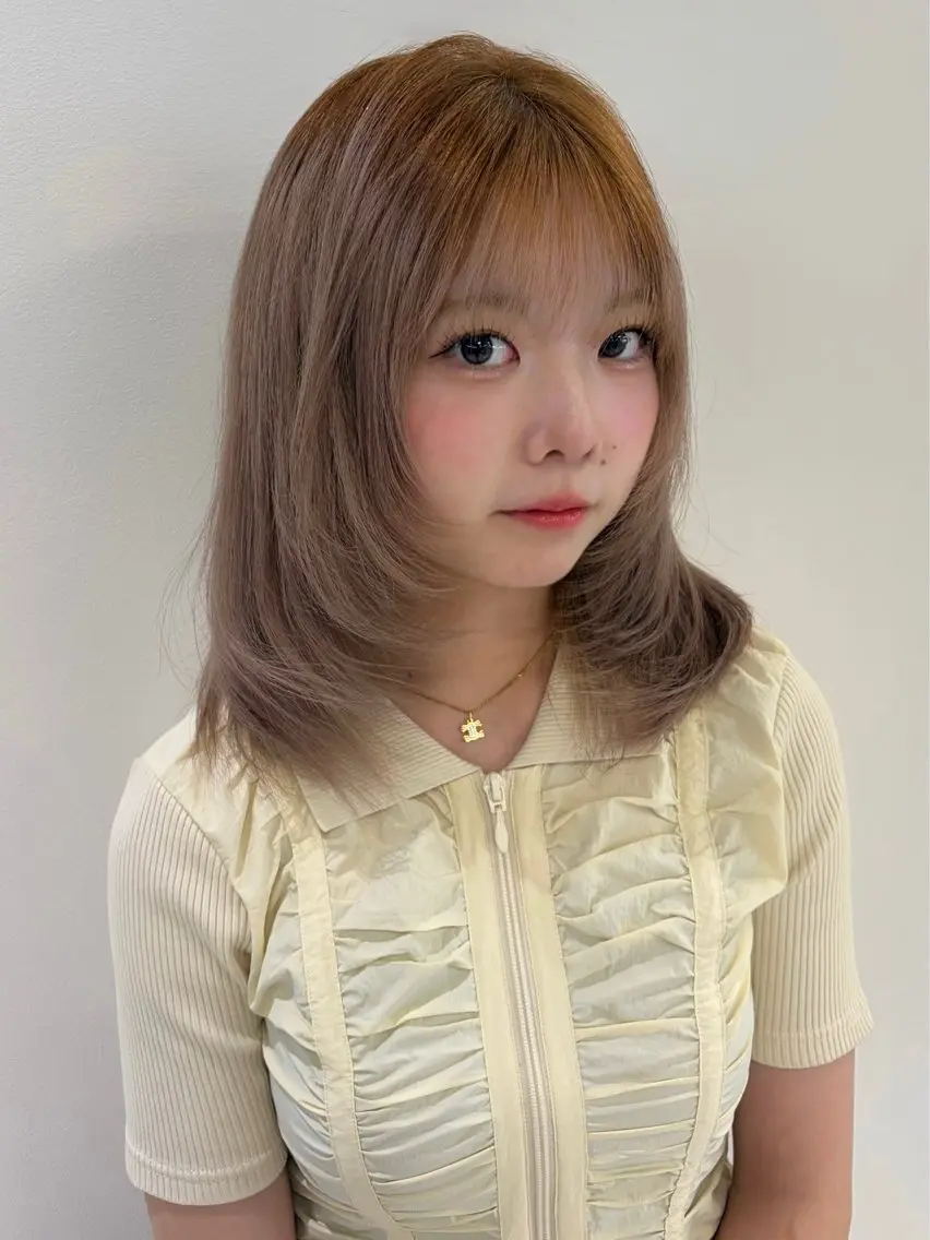 ロング カラー 🎀透明感カラー /ケアブリーチ🎀のヘアスタイル
