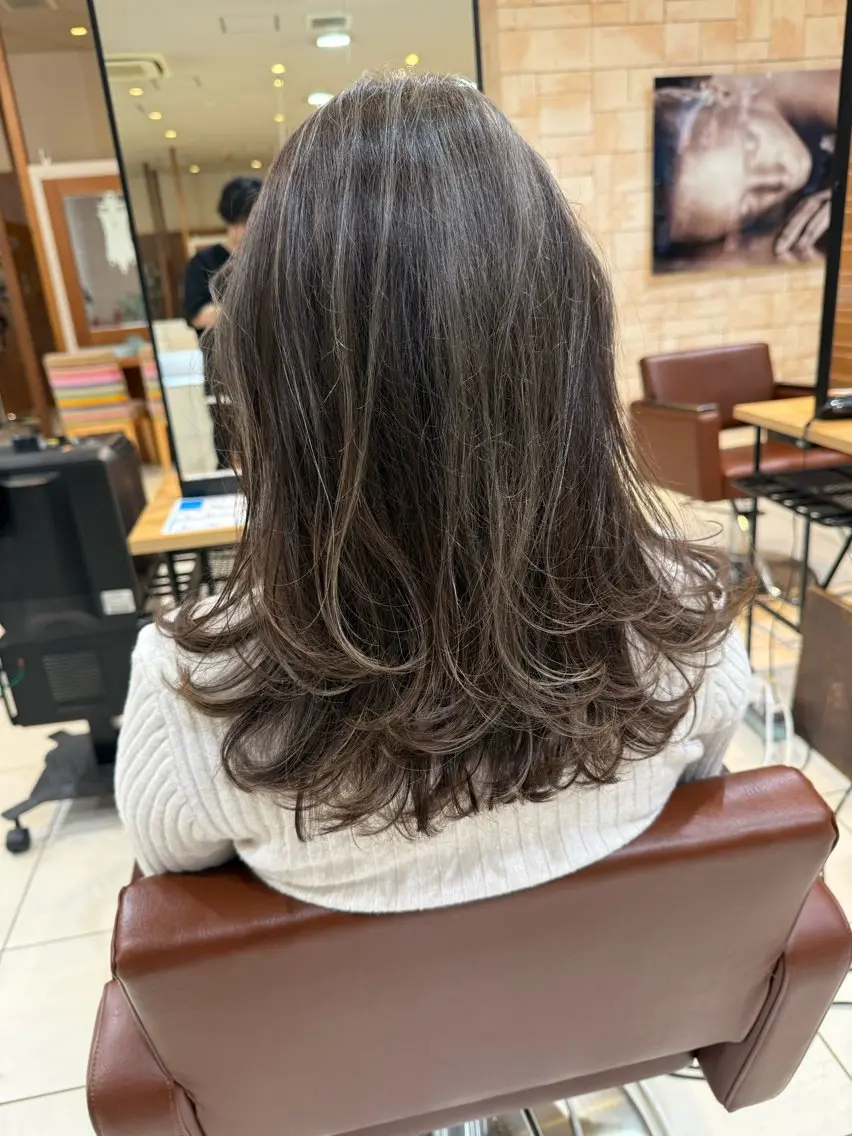 ミディアム ミディアムレイヤー レイヤーカット 川崎　レイヤーカット /江口真正のヘアスタイル