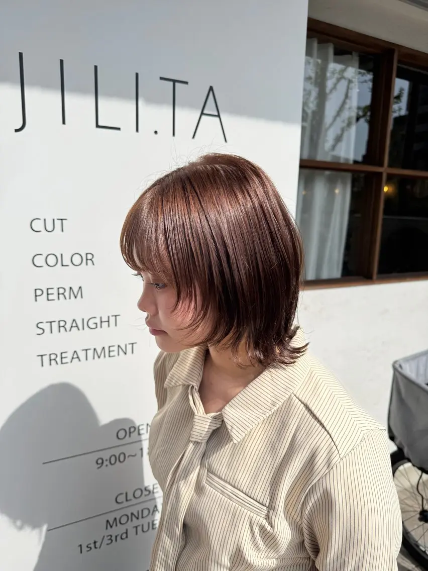 カラー ベージュカラー 柴藤 れもんのヘアスタイル