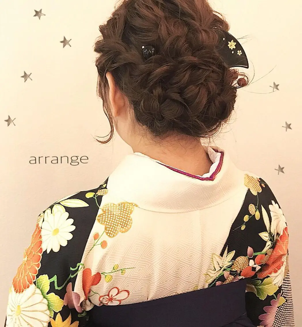 ミディアム ヘアアレンジ 市川 千夏のヘアスタイル