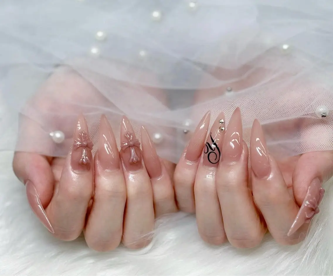 ネイル 韓国ネイル マグネットネイル 持ち込み ハンドネイル RINA Nail_Royalのネイルデザイン