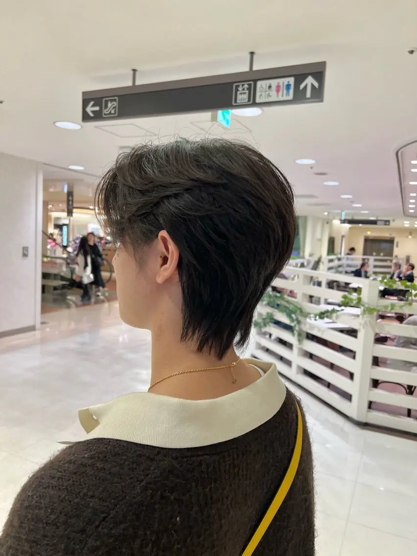 ショート メンズ メンズ韓国風 メンズショート 刈り上げ 韓国風ヘア レイヤーカット 鈴木 未羽のヘアスタイル
