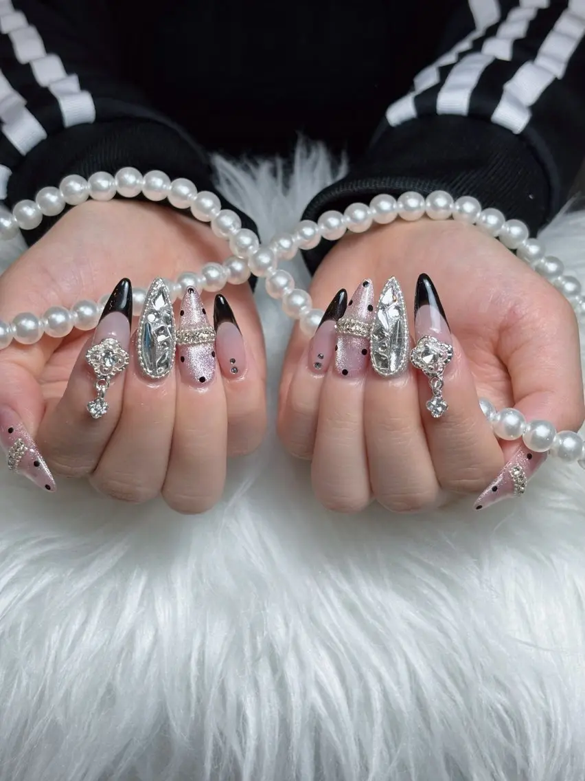 ネイル キラキラネイル 韓国ネイル マグネットネイル 夏ネイル ワンホンネイル ハンドネイル Sully Nail Labのネイルデザイン