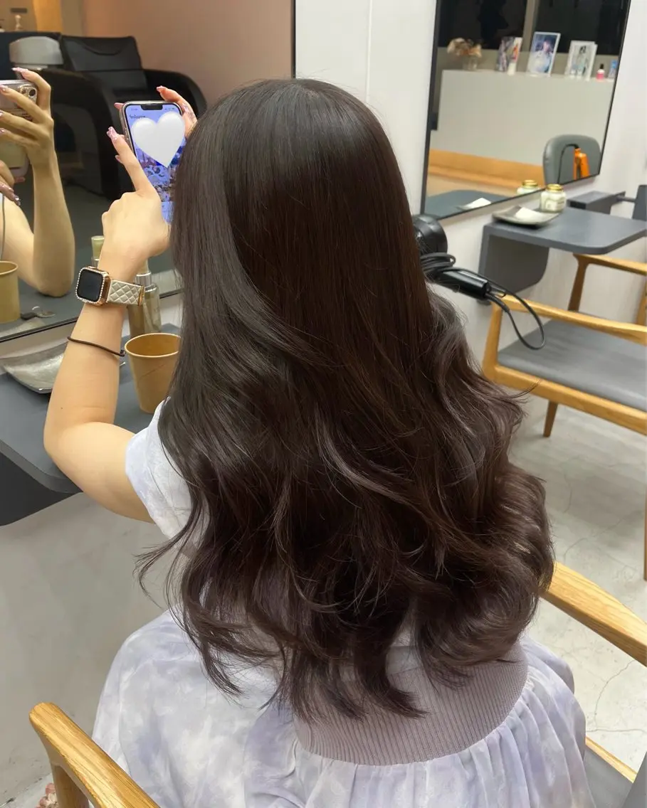 ロング カラー 透明感カラー ayaka♡ 柔らかカラーのヘアスタイル