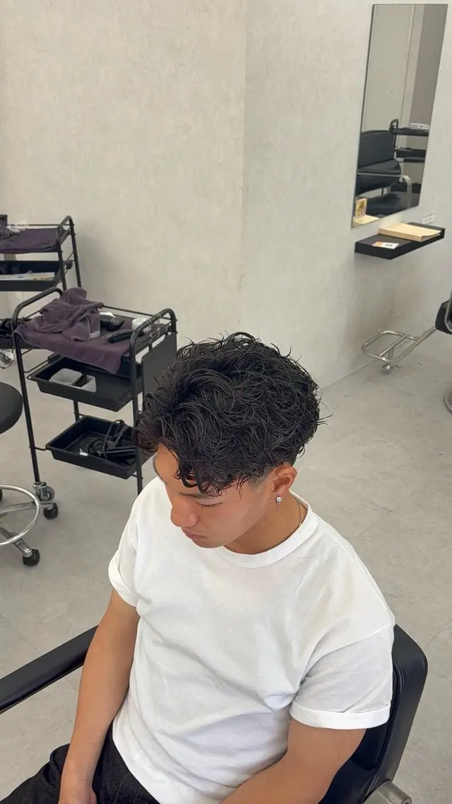 ショート パーマ メンズ スパイキーショート/ 海外風特化/田代悠大のヘアスタイル